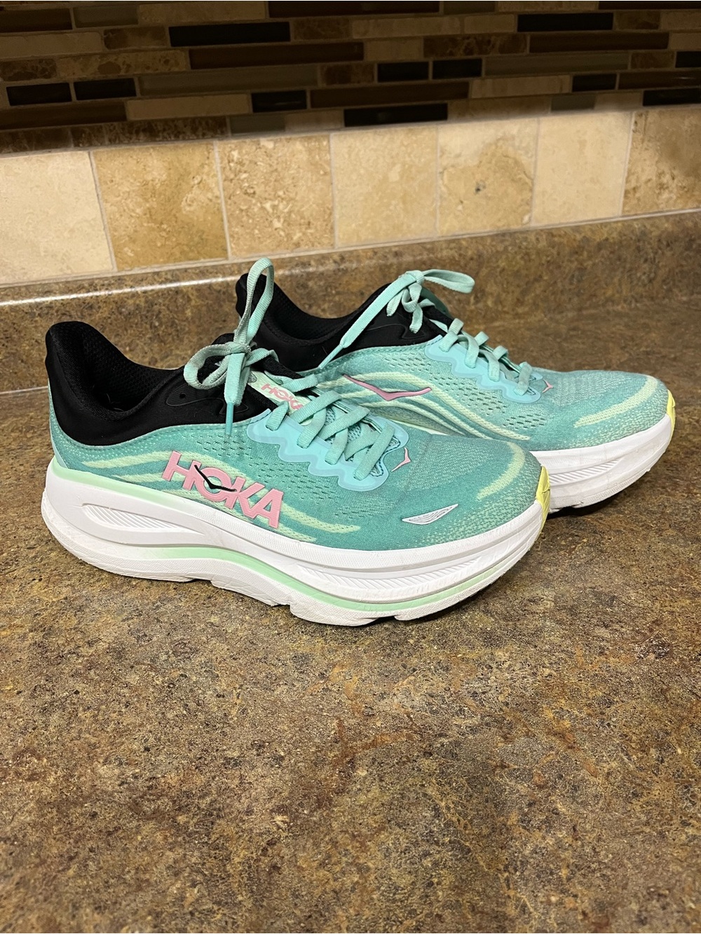 HOKA Bondi 9 Womens 10 Blue Spark Mint Fluorite Running Shoes 1162012-BTF